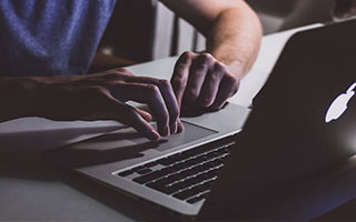 爱游戏体育官网-“历史回顾：联盟最激烈的总决赛瞬间”，lol总决赛历史